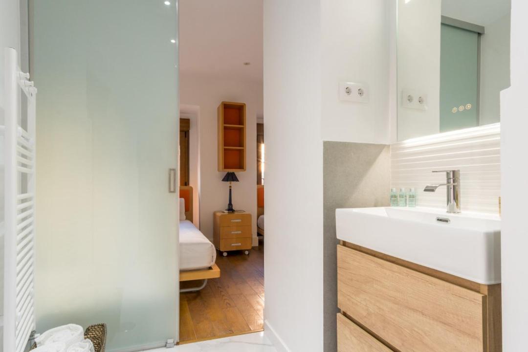 Santa Isabel 1 Apartment Madrid Exterior photo